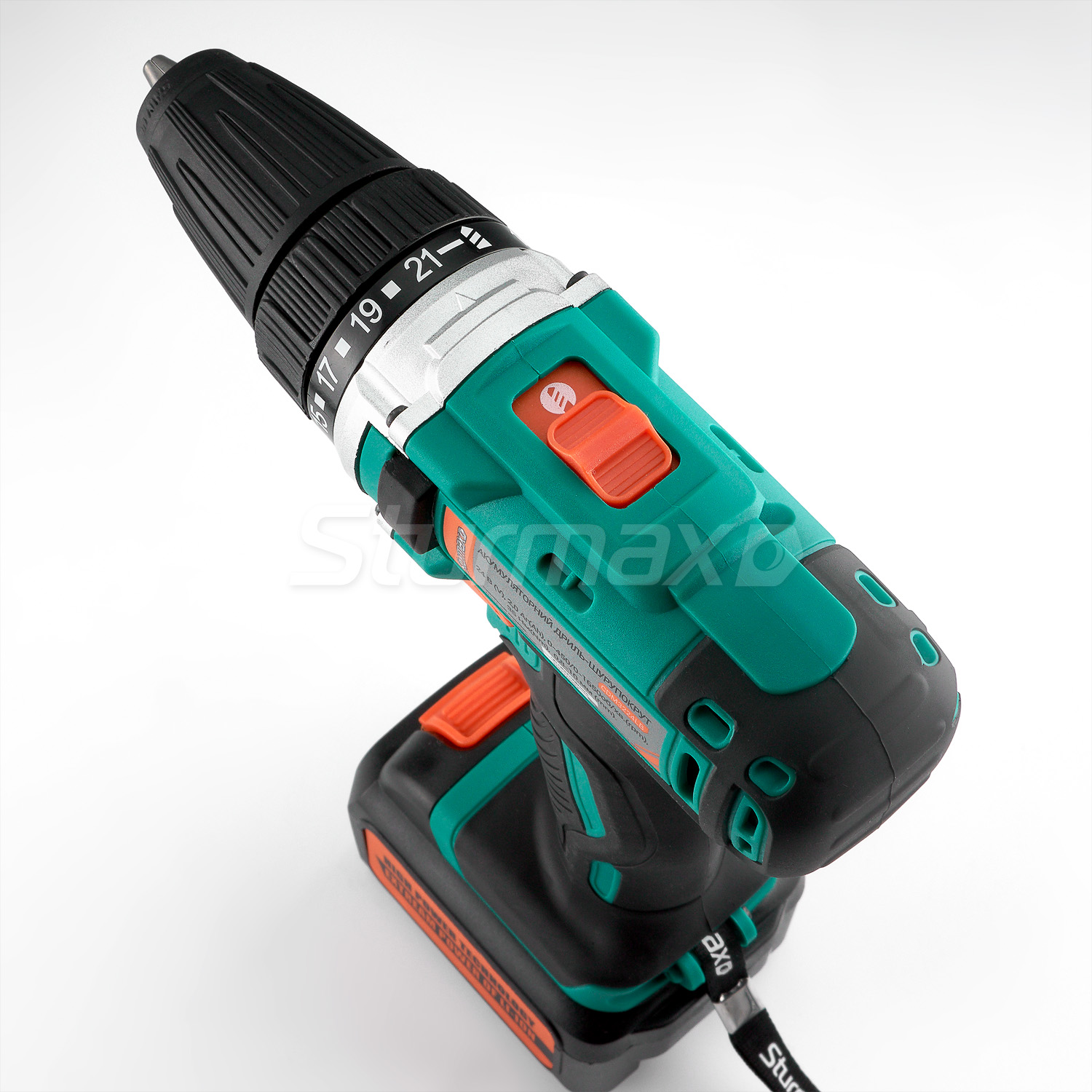 CDM3224LB_05 Sturmax CDM3224LB Шурупокрут акумуляторний 24В, 2,0 Аг, 2 акум